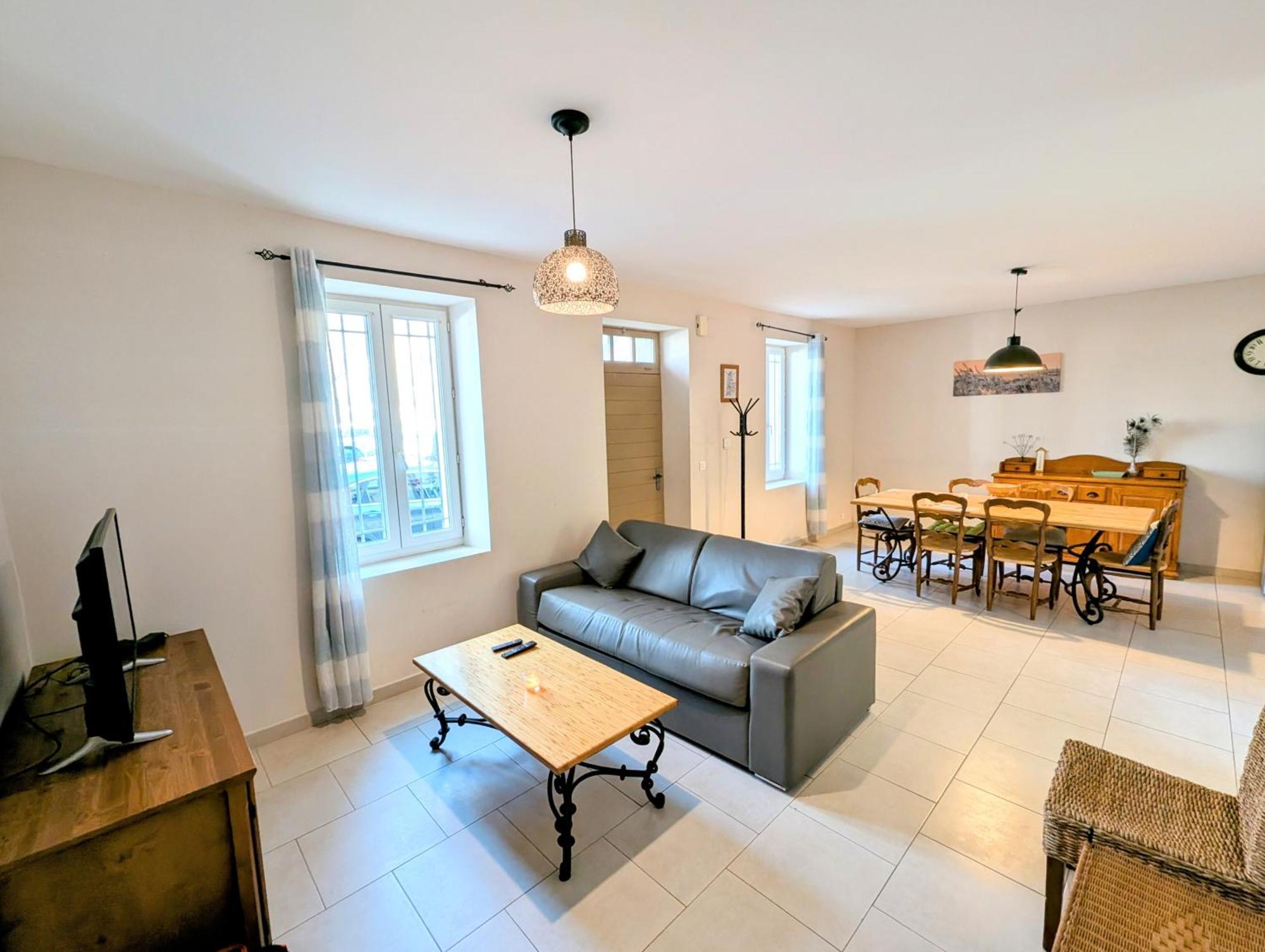 Felibrige - Clim - Cour Villa Arles Dış mekan fotoğraf